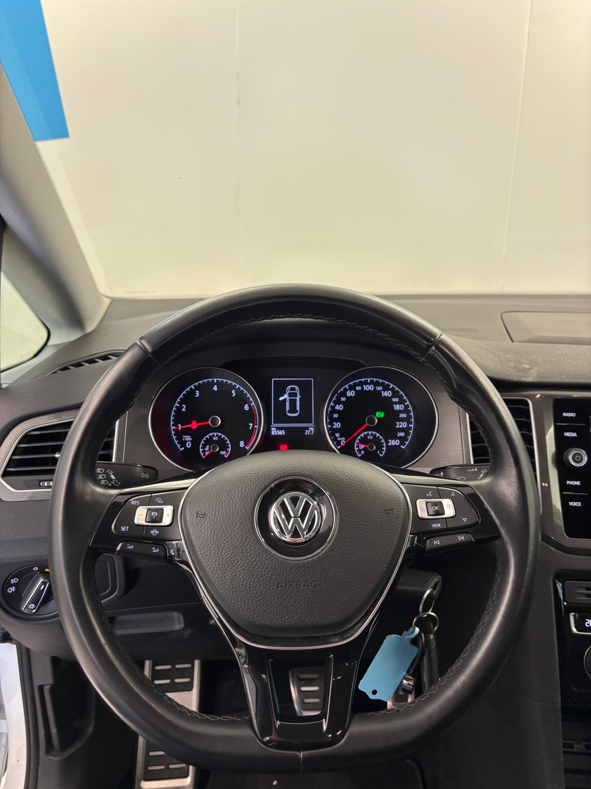 GOLF SPORTSVAN TSI 115 BLUEMOTION TECHNOLOGY DSG7 CONNECT