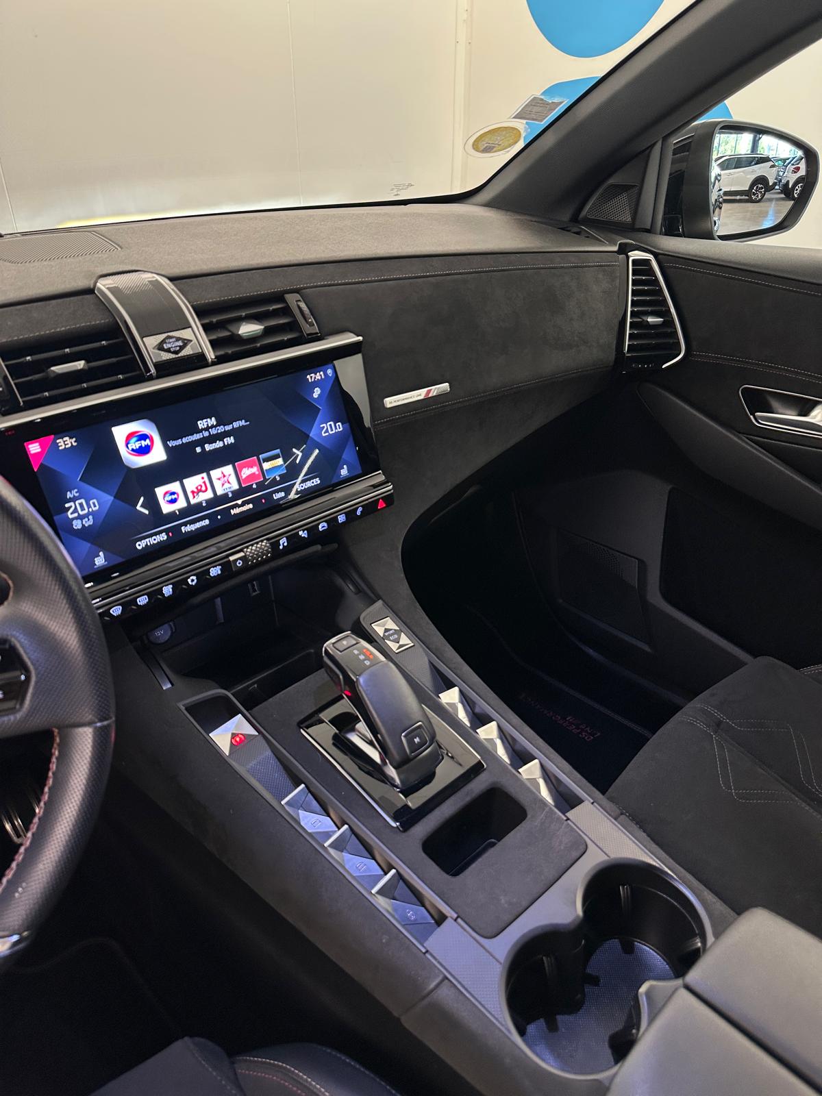 DS7 CROSSBACK 1.5 BLUEHDI 130CH EAT8 PERFORMANCE LINE
