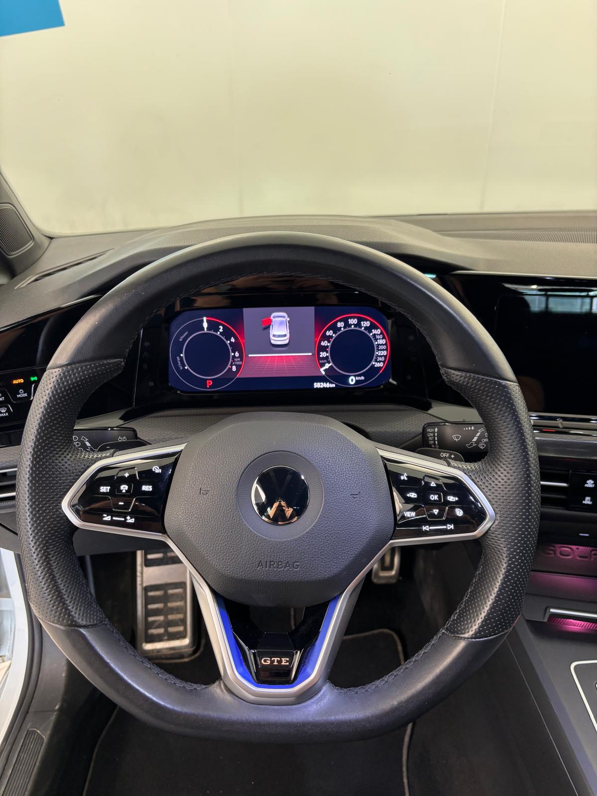 GOLF VIII HYBRIDE 245 DSG6 GTE