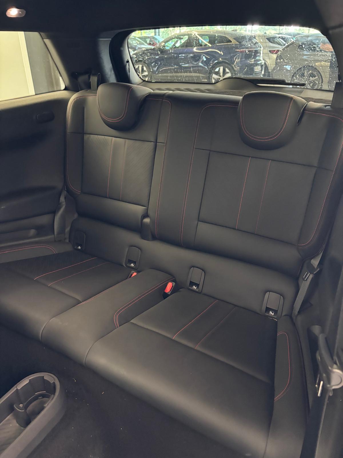 MINI COOPER SE JCW
